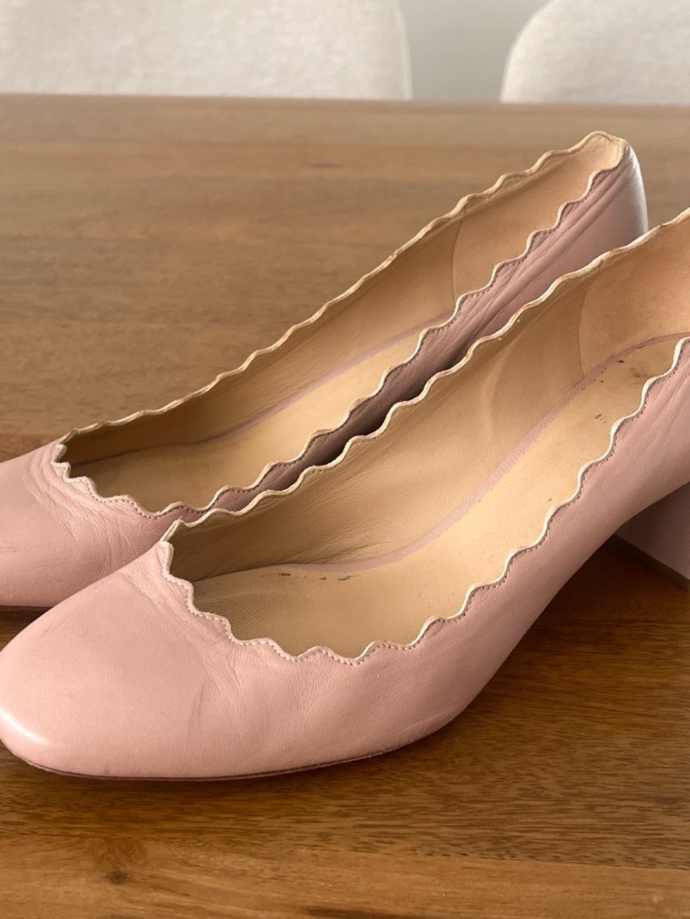 Chloe Lauren Scalloped Leather Pumps Blush Block Heel EU 37.5 w/ box